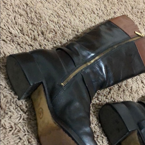 Michael Kors Boots - Picture 4 of 8